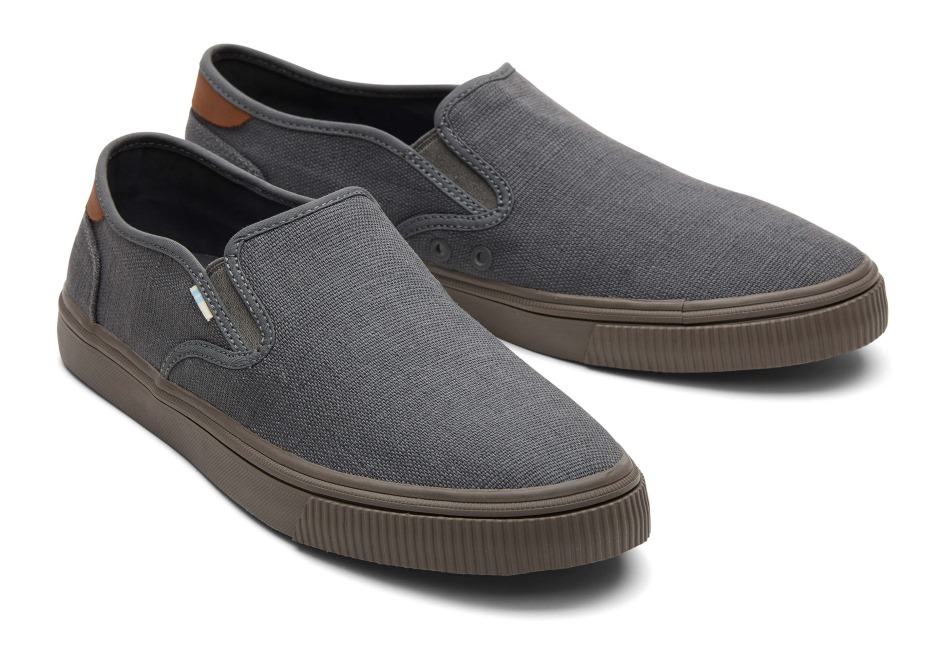 Toms Baja Slip σε καπνιστό γραφίτη